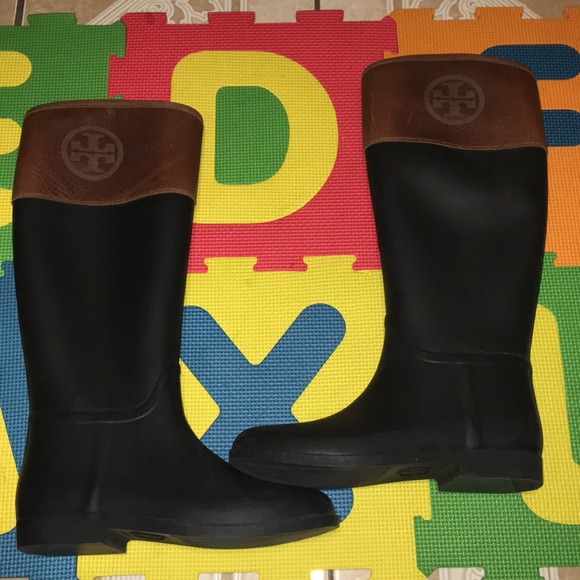 Tory Burch Shoes - 🌸On Sale 🌸 Tory Burch rain boots